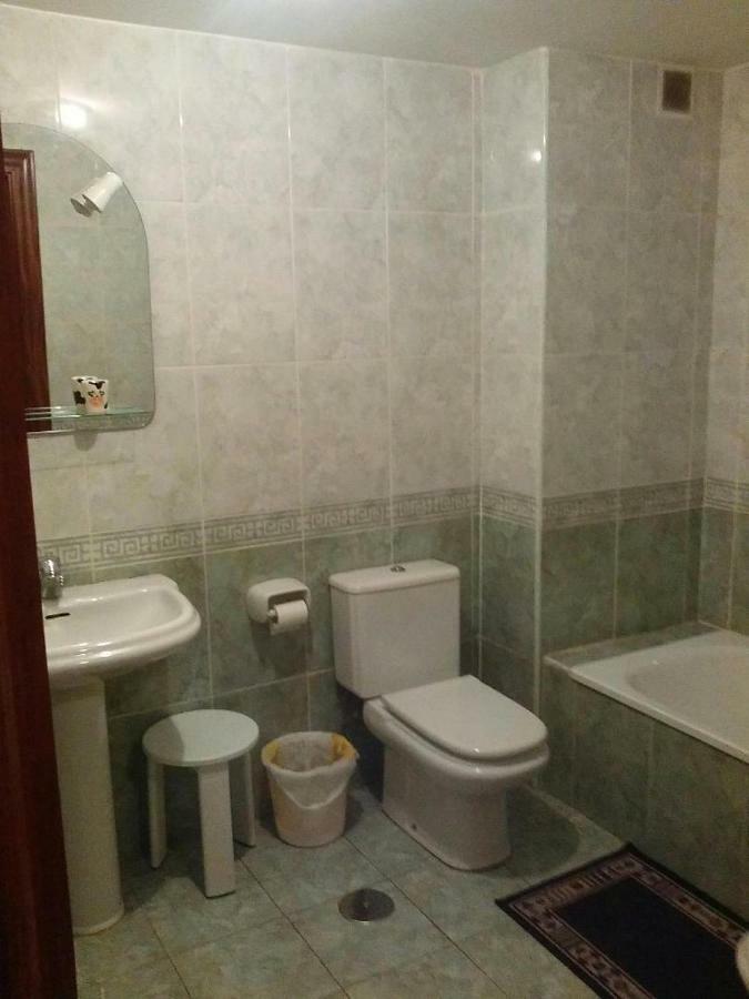 Apartamento Rio Guena Apartamento Onís Exterior foto