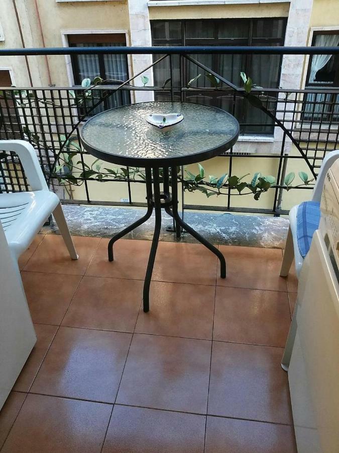 Apartamento Rio Guena Apartamento Onís Exterior foto